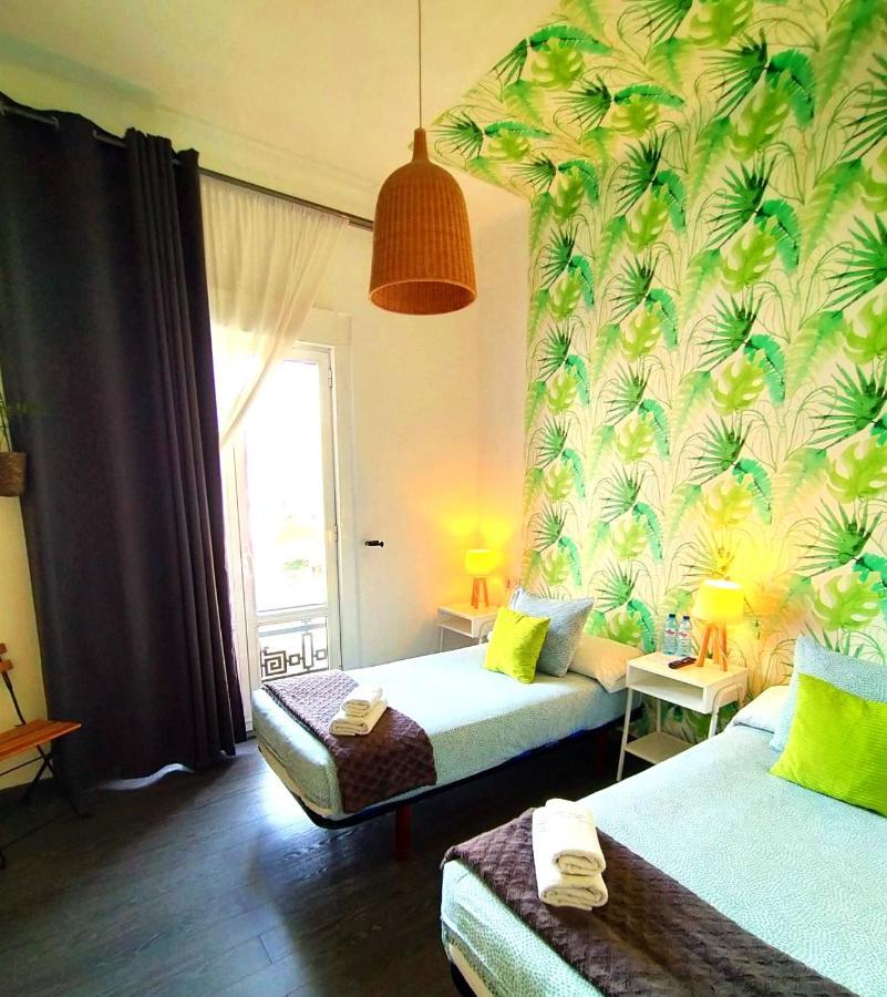 Hostal Mafer سانتياغو دي كومبوستيلا المظهر الخارجي الصورة
